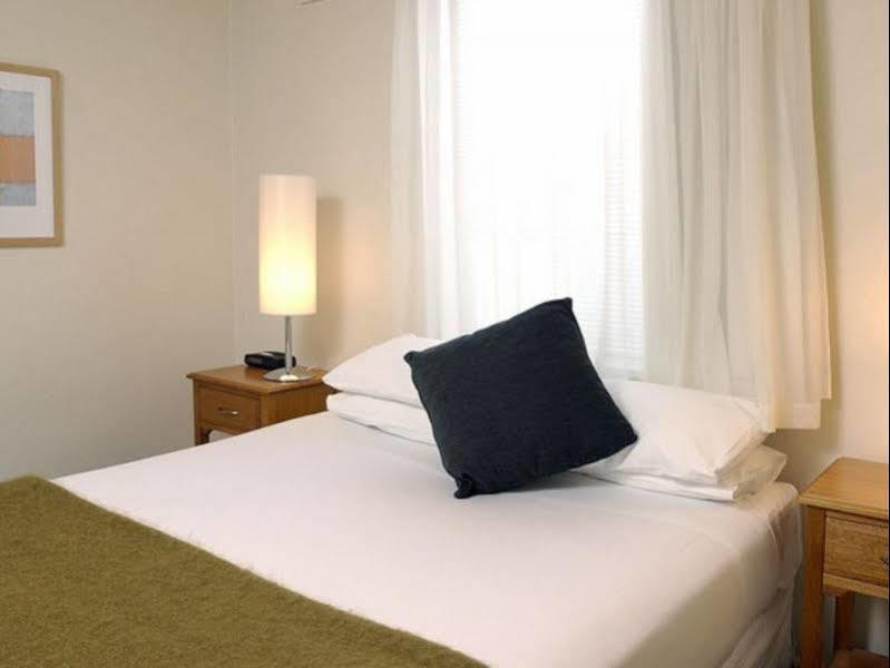 Soya On Davis Apartment Hotel Melbourne Eksteriør billede